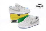 Nike SB Dunk Low White Lobster (Friends and Family) FD8776-100
