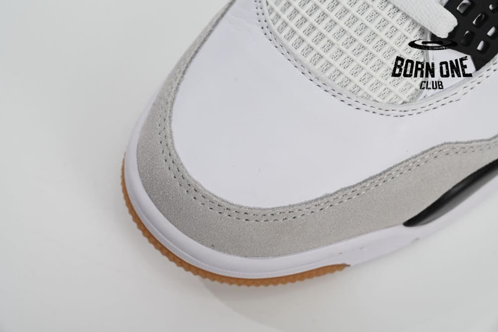 Nike SB x Air Jordan 4 Retro White Black DR5415-100