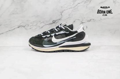 Nike Vaporwaffle Sacai Black White Nike Vaporwaffle Sacai Black White
