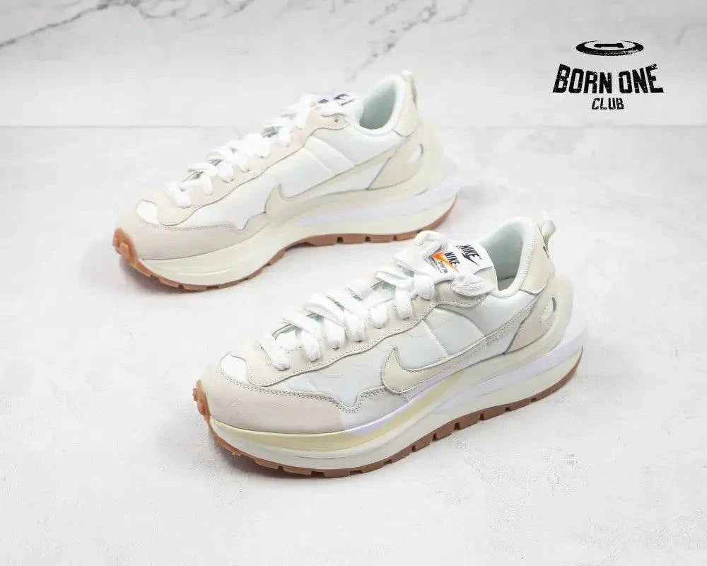 Nike Vaporwaffle Sacai Sail Gum Nike Vaporwaffle Sacai Sail Gum