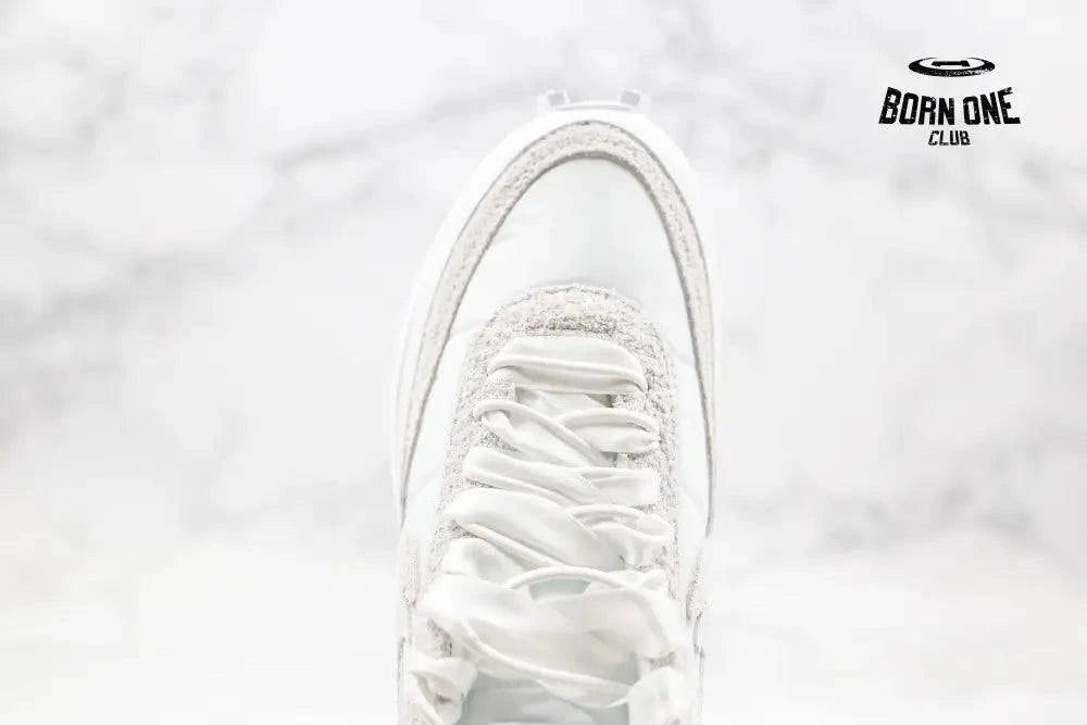 Nike Waffle Sacai White Nylon Nike Waffle Sacai White Nylon
