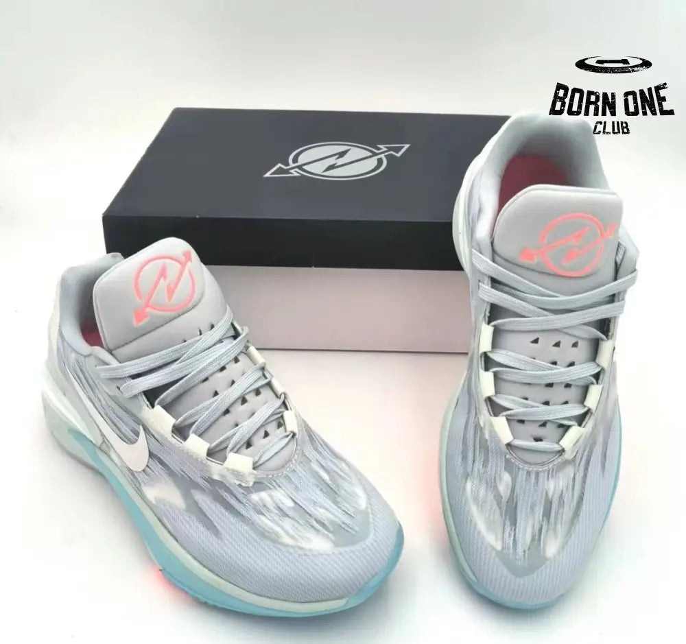 NIKE ZOOM G.T. CUT 2 x AVANT-GARDE