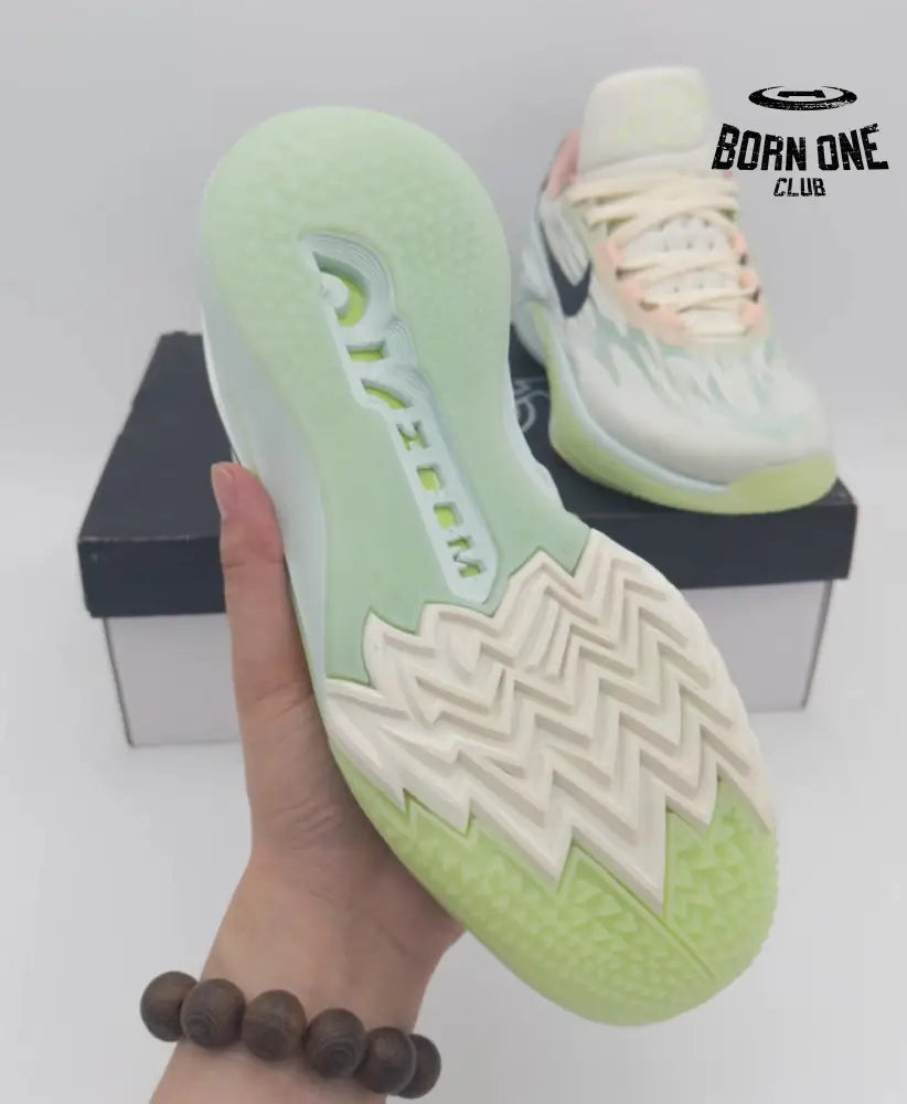 NIKE ZOOM G.T. CUT 2 x BARELY GREEN