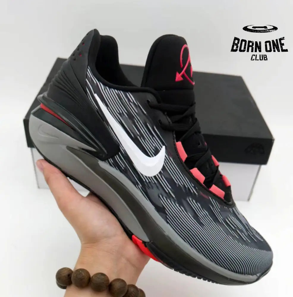 NIKE ZOOM G.T. CUT 2 x BLACK BRIGHT CRIMSON