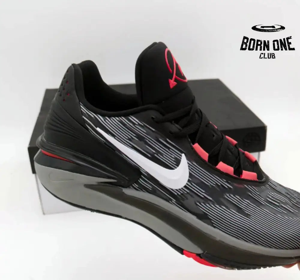 NIKE ZOOM G.T. CUT 2 x BLACK BRIGHT CRIMSON