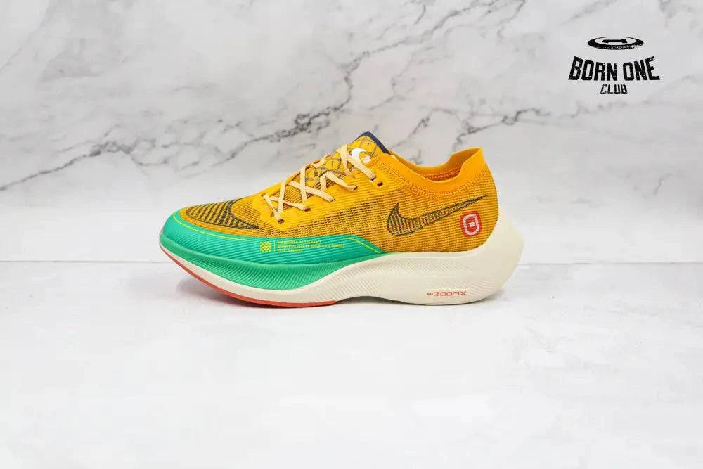 Nike Zoom X Vaporfly Next% 2 Dark Sulfur Stadium Green Nike Zoom X Vaporfly Next% 2 Barely Volt Hyper Orange