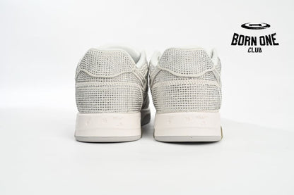 OFF-WHITE Out Of Office Low Tops Strass OWIA259S23LEA0080101