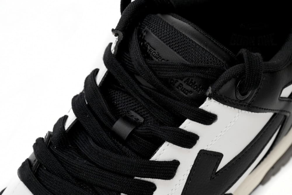 OFF-WHITE Out Of Office "OOO" Low Tops Black And White Pandas