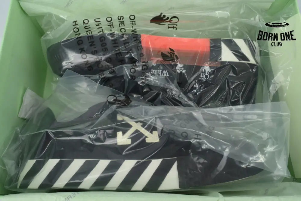 Off-White Vulc Low Black