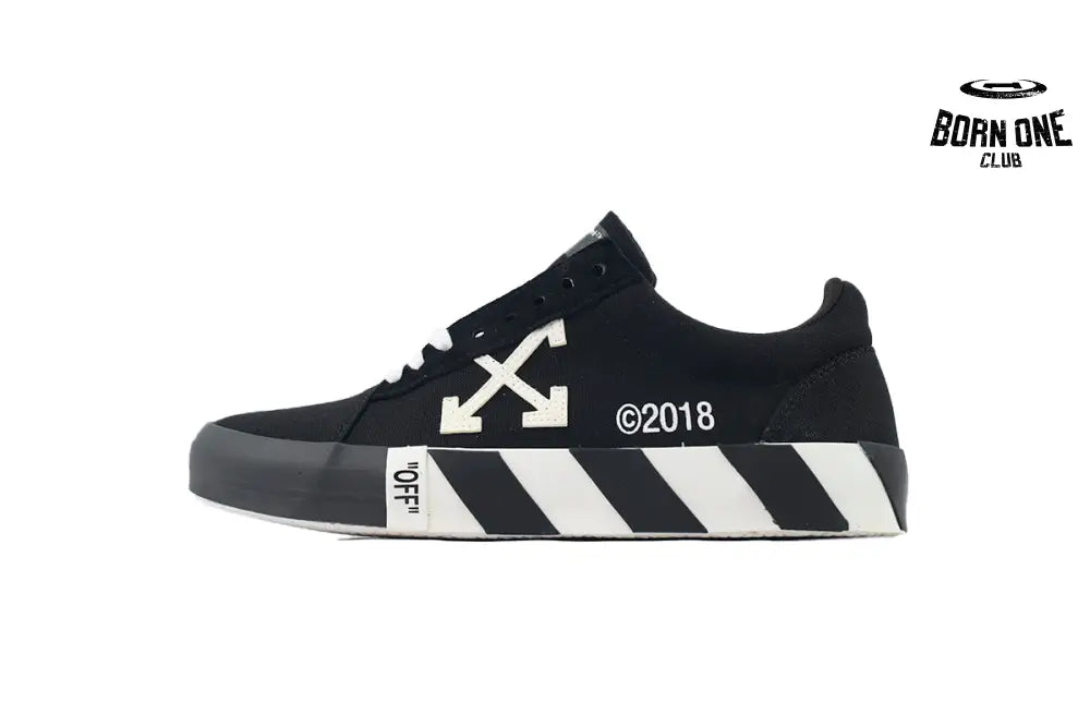 Off-White Vulc Low Top 'Black'