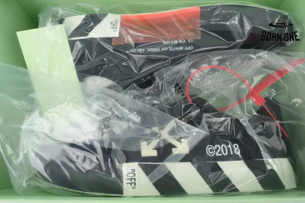 Off-White Vulc Low Top 'Black'