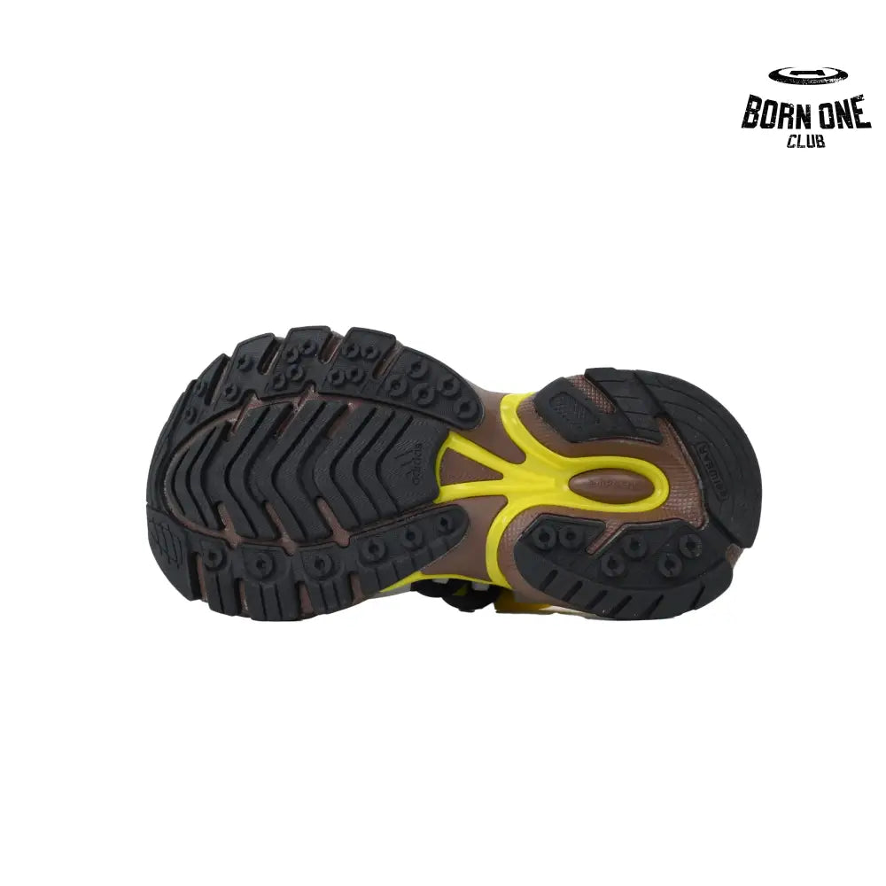 Pharrell x VIRGINIA x adidas Adistar Jellyfish Yellowish Brown JP9267
