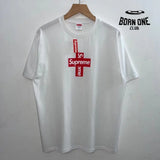 SUPREME CROSS BOGO Camiseta
