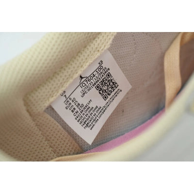 Travis Scott x Air Jordan 1 Low Soft Powder Pouring IQ7604-100