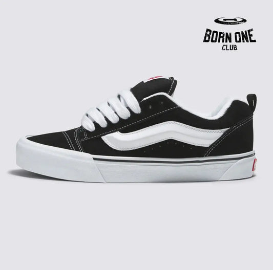 Vans Knu‑Skool black and white Vans