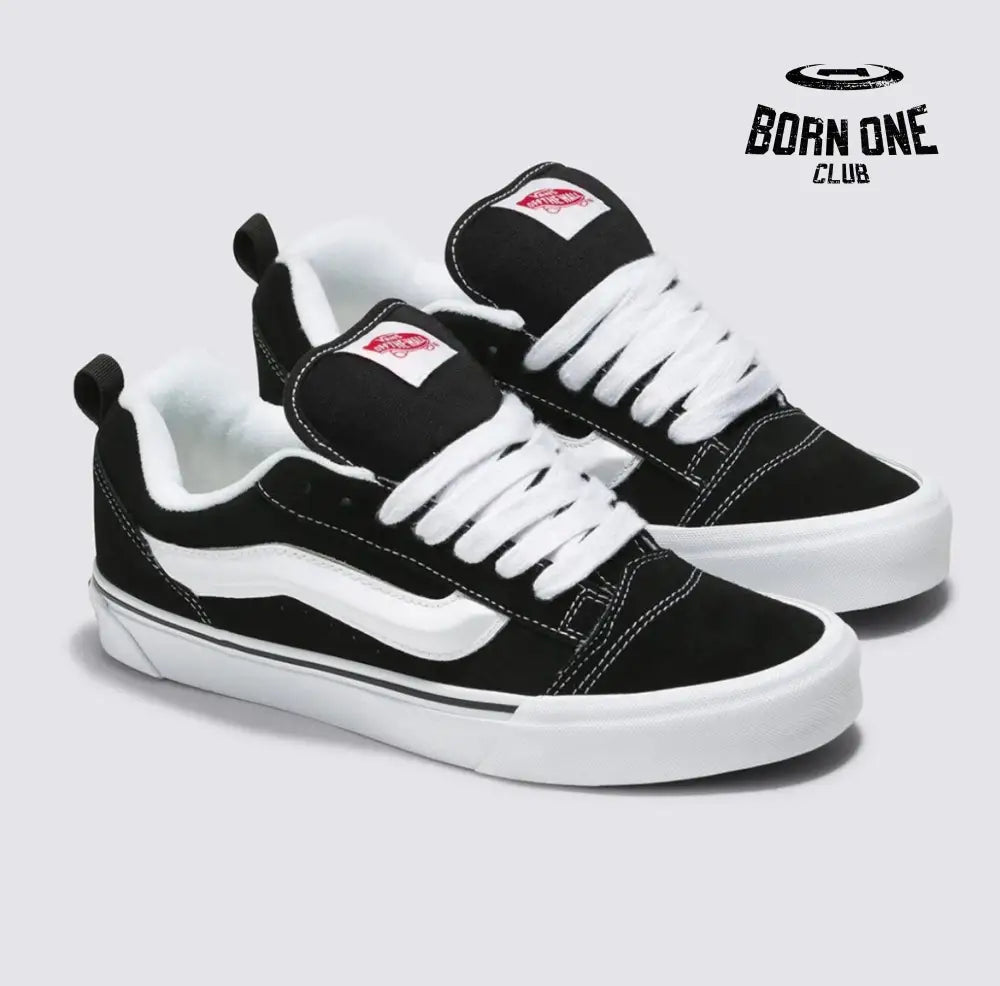 Vans Knu‑Skool black and white Vans