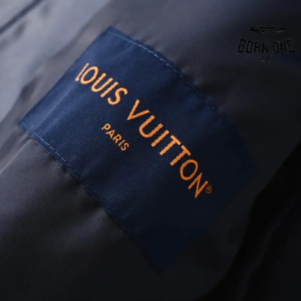 Louis Vuitton Mixed Leather Jaqueta Flower